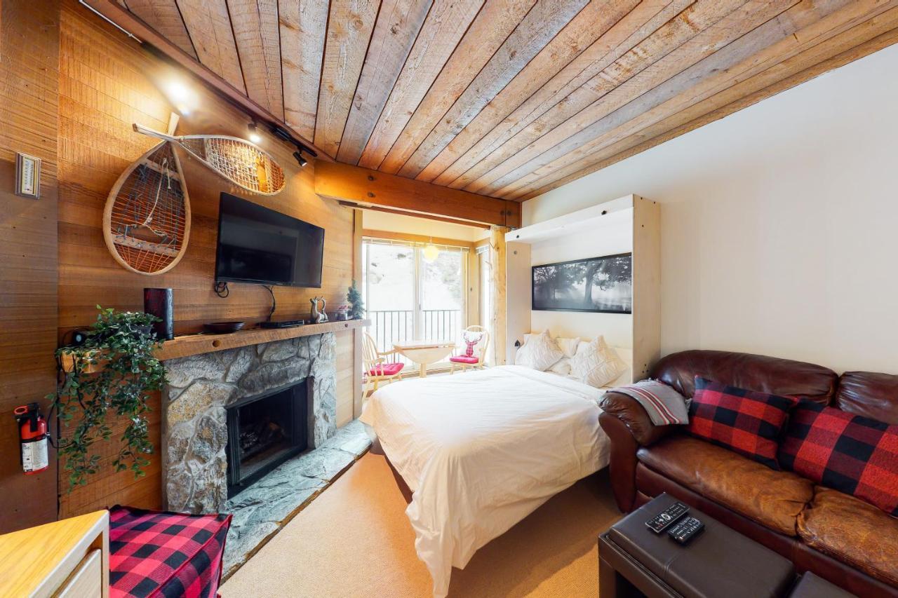 Moguls 813 Otel Big White Dış mekan fotoğraf